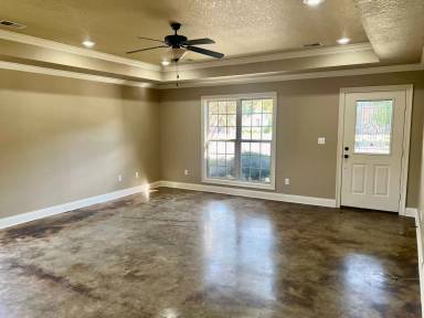 Main picture of 6057 Beaver Creek Ln