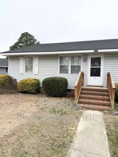 Main picture of 1401 Dakota Ave