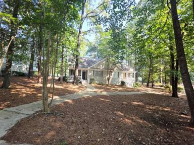 Main picture of 204 Beech Haven Ln