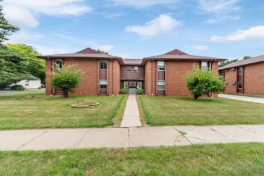 Main picture of 2130 Tanglewood Ave