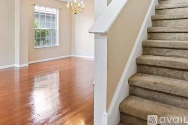 Main picture of 1315 Loretto Cir