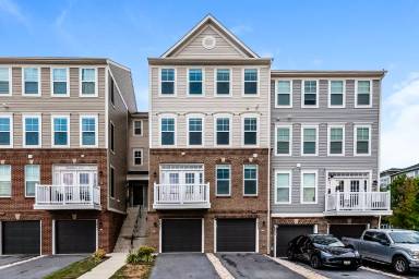 Main picture of 5837 Bella Marie Way