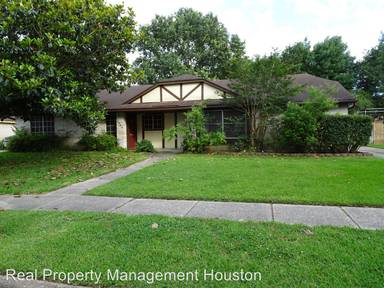 Main picture of 2422 Autumn Springs Ln