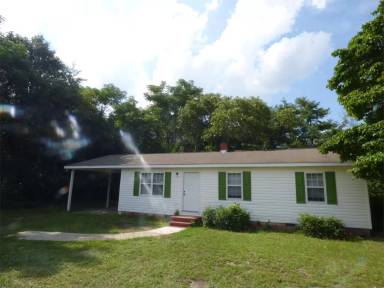 Main picture of 3924 Elon St