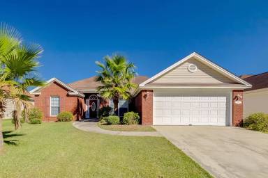 Main picture of 125 Aquinnah Dr