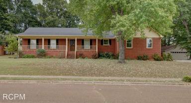 Main picture of 115 Raleigh Way