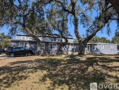 Main picture of 1201 Oblate Dr