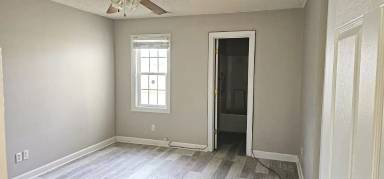 Main picture of 3720 Lear Ct NW