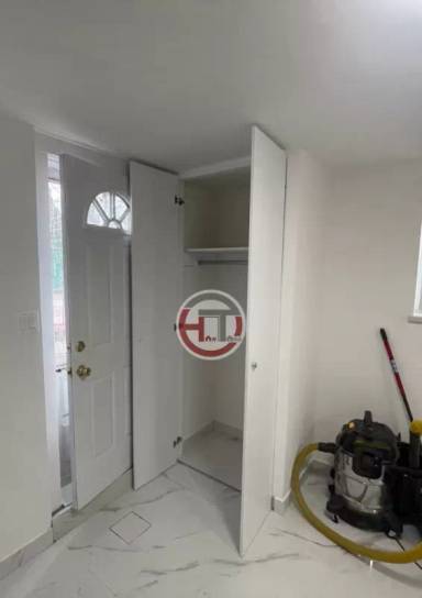 Main picture of 2816 Barkley Ave