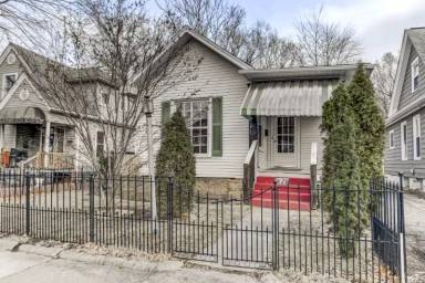Main picture of 828 S MacArthur Blvd