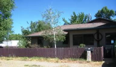 Main picture of 999 Garfield Ave