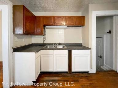 Main picture of 3124 S Madison St