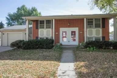 Main picture of 4724 Merced St