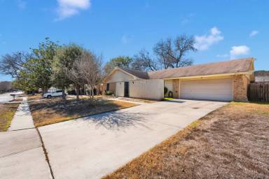 Main picture of 12207 La Charca St