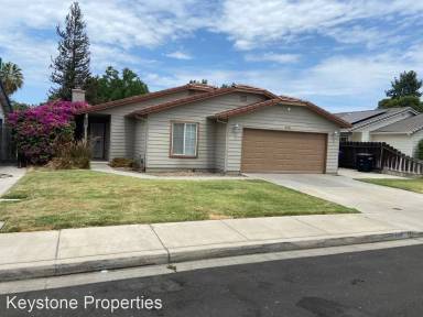 Main picture of 2701 Riverbend Dr