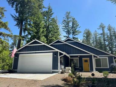 Main picture of 18506 Woodside Dr SE