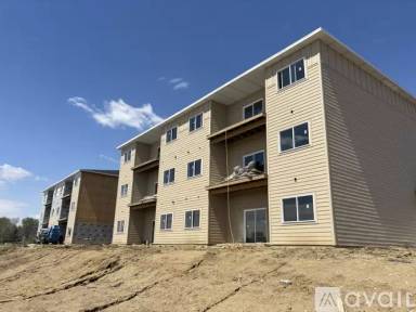 Main picture of 600 Salem Ave