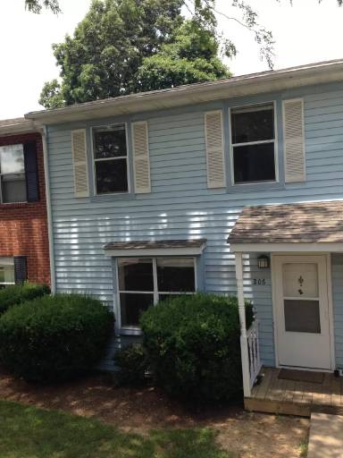 Main picture of 206 Pheasant Run Dr