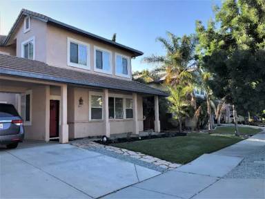 Main picture of 527 Birchwood Rd