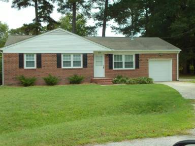 Main picture of 103 Sue Ct