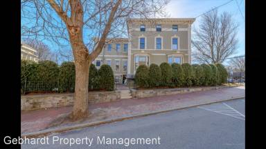 Main picture of 727 Congress St