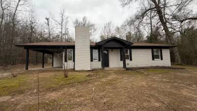 Main picture of 611 Sand Ave