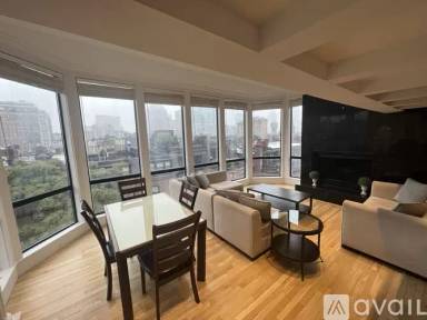 Main picture of 113 Beacon St