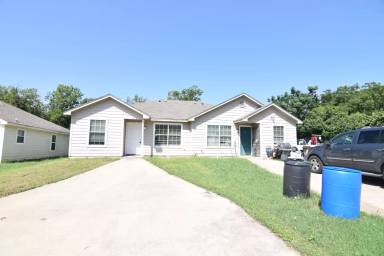 Main picture of 603 E Avenue M