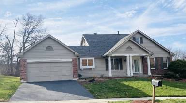 Main picture of 449 Hunters Hill Dr