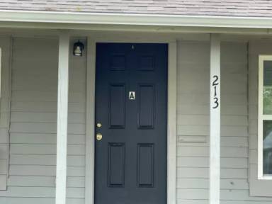 Main picture of 213 E Munson St