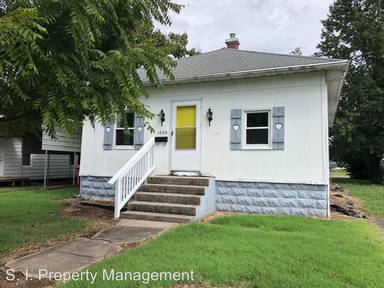 Main picture of 1002 E Carter St