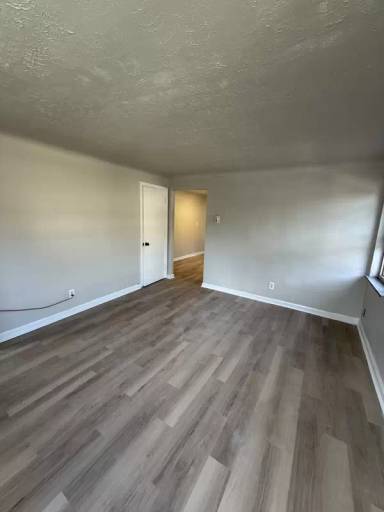 Main picture of 7139 Eastlawn Dr