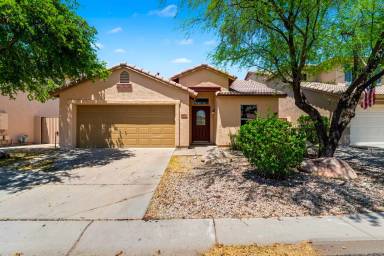 Main picture of 4420 E High Point Dr
