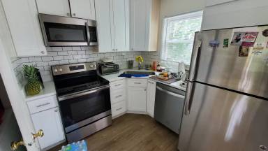 Main picture of 2124 N Cameron St