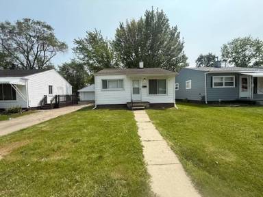 Main picture of 11312 Jackson Ave