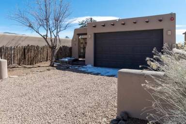 Main picture of 610 Paseo de la Cuma