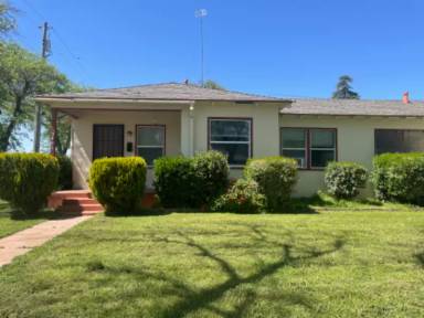Main picture of 2401 3rd Ave