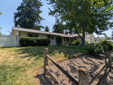 Main picture of 2425 Leyton Ln