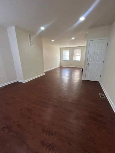 Main picture of 2043 Griffis Ave