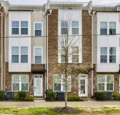 Main picture of 248 Parkwood Ave