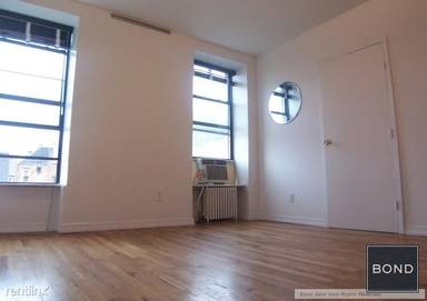 Main picture of 503 W 22nd St