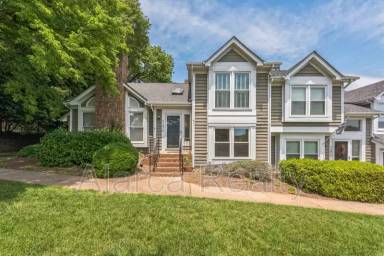 Main picture of 7270 Meeting St