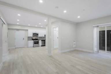 Main picture of 1475 Polk St