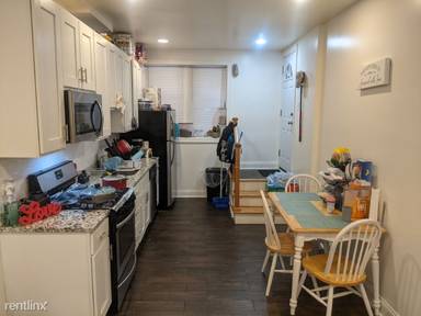 Main picture of 5358 N Kimball Ave