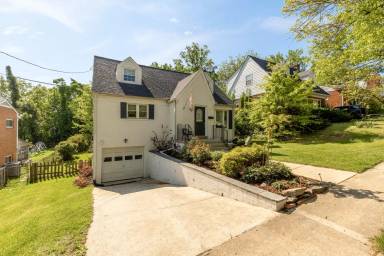 Main picture of 3111 63rd Pl