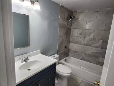 Main picture of 2590 W Robin Rd