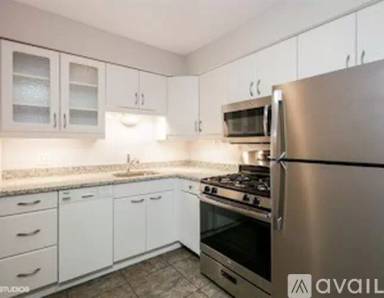 Main picture of 2230 N Orchard
