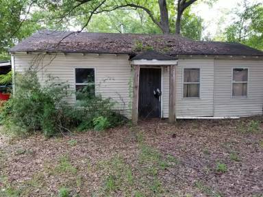 Main picture of 4222 Chennault Ave