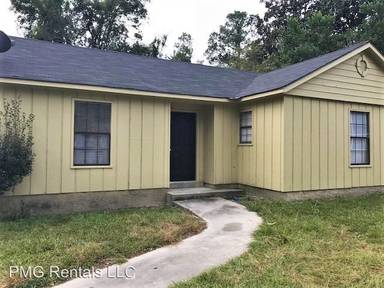 Main picture of 198 Ridgewood Dr