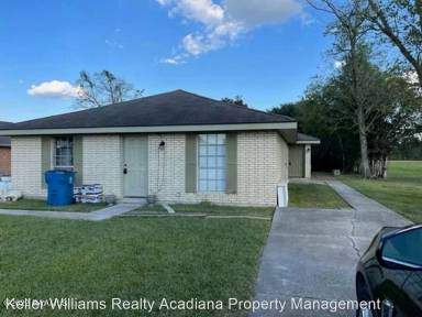 Main picture of 107 Lord Blvd